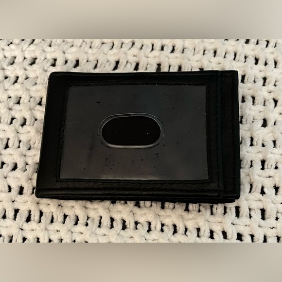 Unisex Black Leather Money Holder w/Card Slots, ID Window, Magnetic Close, RFID - Picture 1 of 7